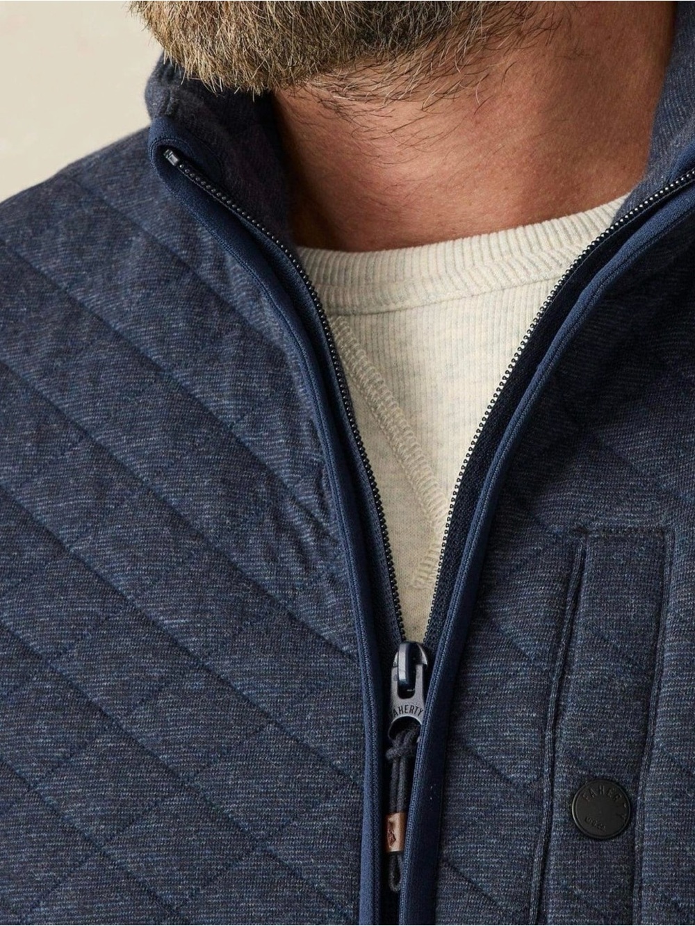Faherty Epic Quilted Fleece Vest - Picture 4 of 9